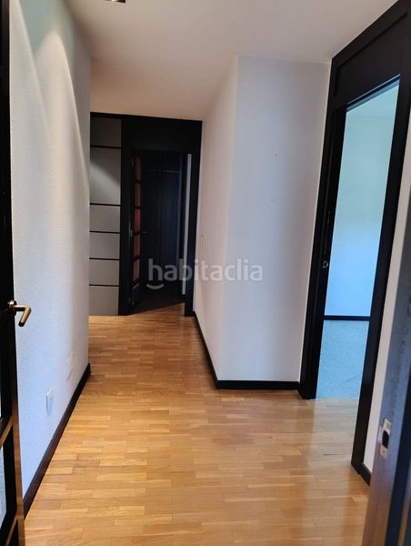 Foto 3216cf31-a0d8-40ad-98fc-be77144b4513. Pis amb calefacció aparcament a Centro Ciudad León