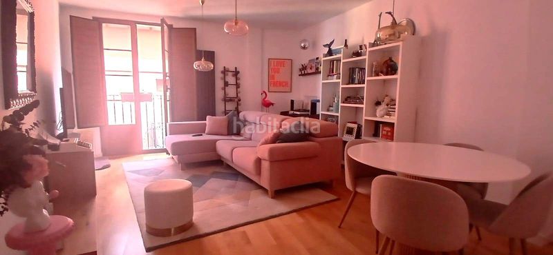 Foto c90dfba5-00fe-46bc-b974-f4b48f12e710. Apartamento vive el encanto del casco histórico en León