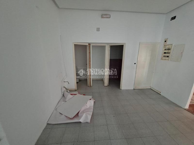 Foto dc9d9b93-5a36-4a4e-9024-32da355deb2c. Alquiler local comercial  en alquiler en Guadalajara