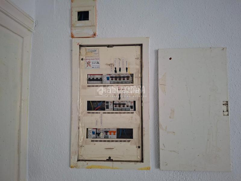 Foto 8d083f24-b331-4eae-961a-04a627cc08d8. Lloguer local comercial amb calefacció a Constitución-El Balconcillo Guadalajara