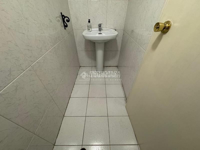 Foto aa2c15cd-fe3c-4c35-a66a-b8fb142b5c84. Location local commercial dans Constitución-El Balconcillo Guadalajara