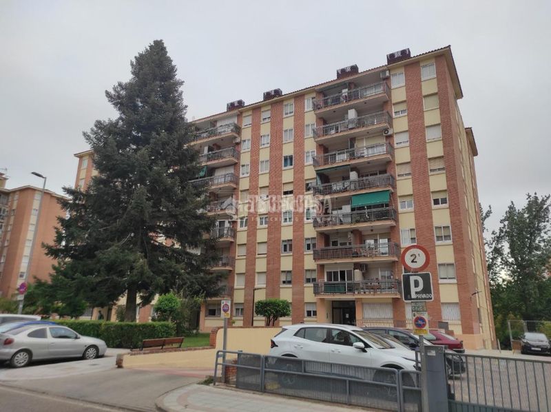 Foto a9b2541d-09da-40b2-a0f6-9534426b7e32. Pis amb calefacció aparcament a Constitución-El Balconcillo Guadalajara