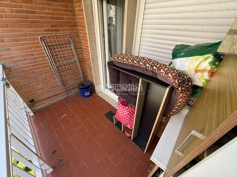 Foto bc853fb2-cf8d-45e3-80a0-2874e62a198b. Pis amb calefacció aparcament a Constitución-El Balconcillo Guadalajara