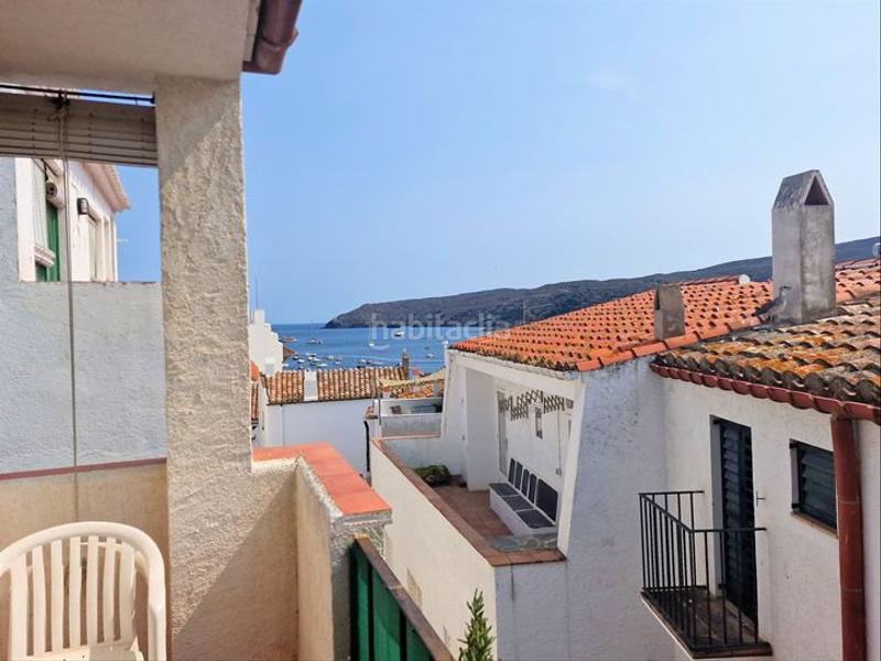 Foto 58948a3f-8cf9-4e25-8c36-8ad1094e9b2e. Casa  dividida en 3 apartamentos en la zona antigua en Cadaqués
