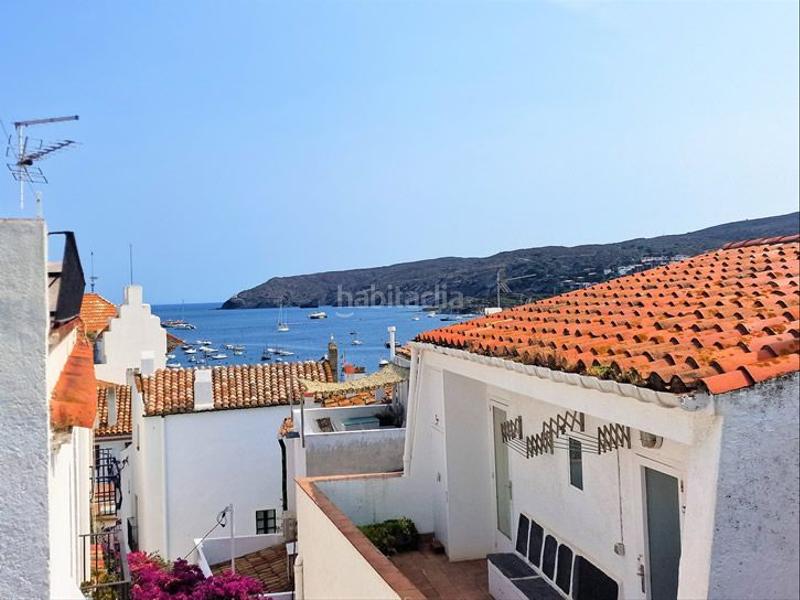 Foto ae263ede-7655-4878-b2a5-eecd8580a551. Casa  dividida en 3 apartamentos en la zona antigua en Cadaqués