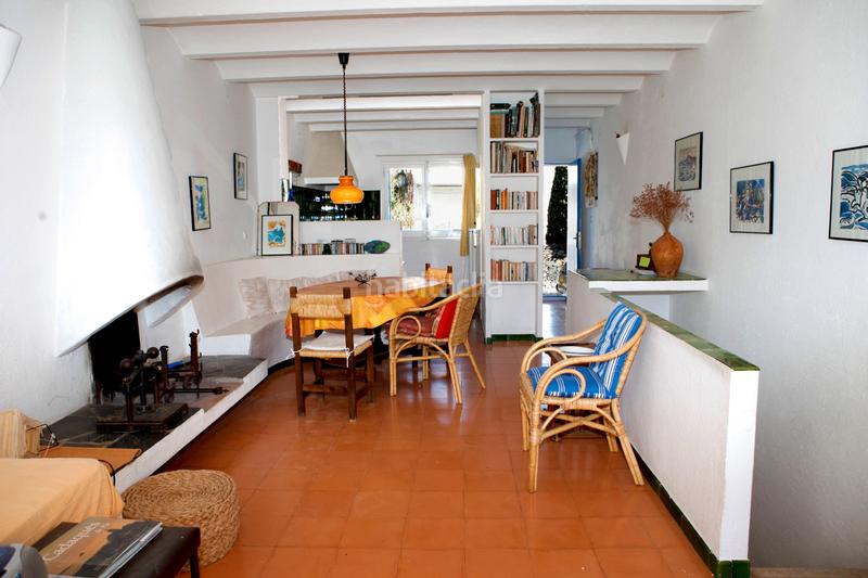Foto bf60be06-7b61-48d5-9d71-696ad14fe31a. Dúplex apartamento dúplex con terraza y vista al mar en Cadaqués