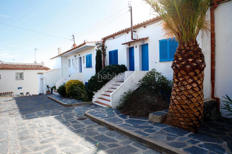 Foto ef0bad7e-88ab-4e05-b670-ee5406f68608. Dúplex apartamento dúplex con terraza y vista al mar en Cadaqués