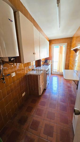Foto 39fc3cbb-5ade-4740-b489-5419431f0117. Apartament amb xemeneia a Cadaqués