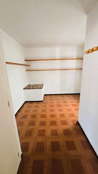 Foto 64abedb9-3318-4039-bc10-ea4def53fcc8. Apartament amb xemeneia a Cadaqués