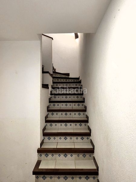 Foto 839d3e5f-a7f4-4944-9bf0-10ece0d57a8e. Casa adossada amb xemeneia calefacció aparcament a Cadaqués