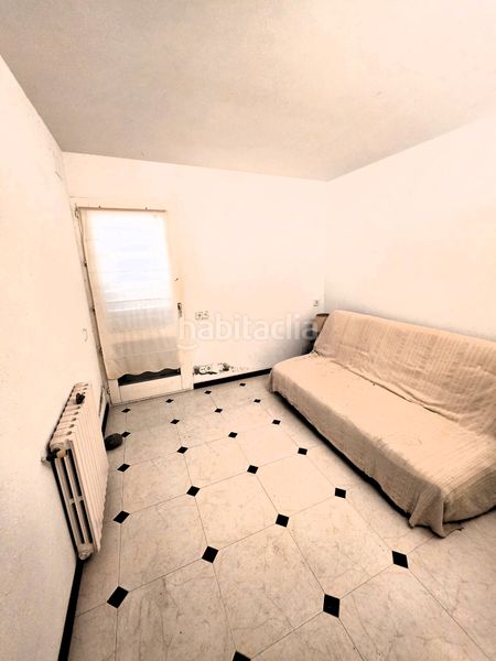 Foto 9c59188e-52be-4378-b98c-ed590db9eb39. Casa adossada amb xemeneia calefacció aparcament a Cadaqués