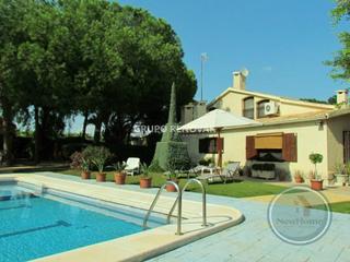 Chalet in Perleta - Maitino. Vive en tu propio paraíso! chalet con piscina y gran parcela en