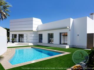 Haus  Avenida mlaga. Descubre la elegancia mediterrnea villa en venta en doa pepa
