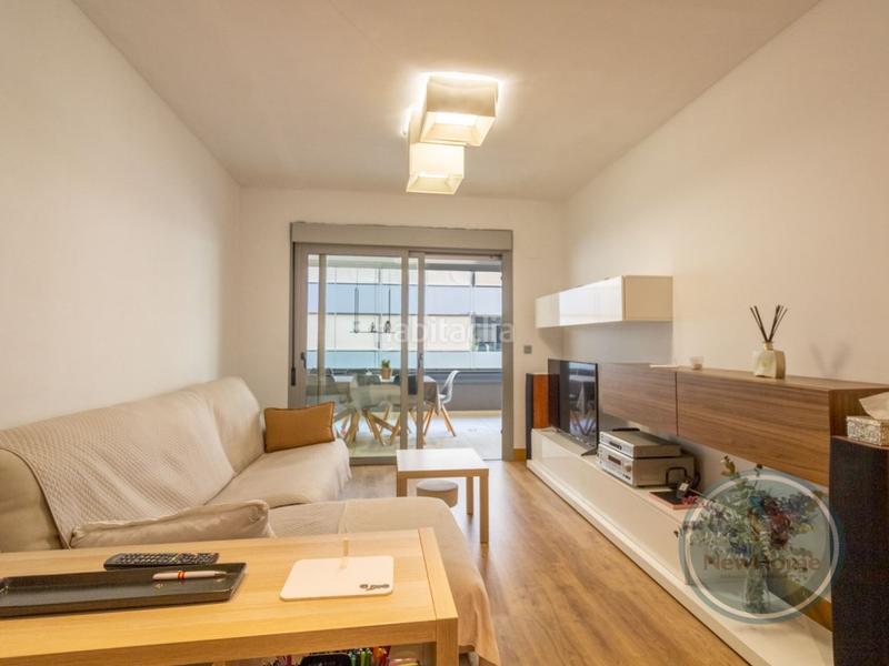 Foto 30f3a67d-2fc4-429e-86da-e0b7a265f23c. Appartamento con parcheggio in Sector V Elche / Elx