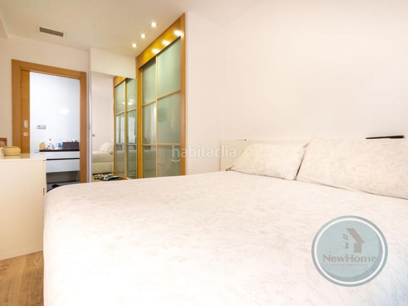 Foto c6761aa3-61fe-4256-92c5-865301400900. Appartamento con parcheggio in Sector V Elche / Elx