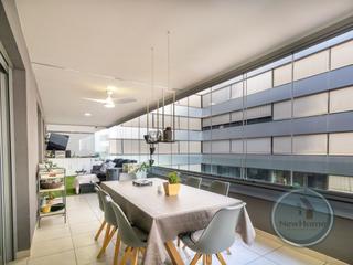 Etagenwohnung  Calle president adolfo suarez. Amplio piso con terraza, garaje y piscina en excelente estado