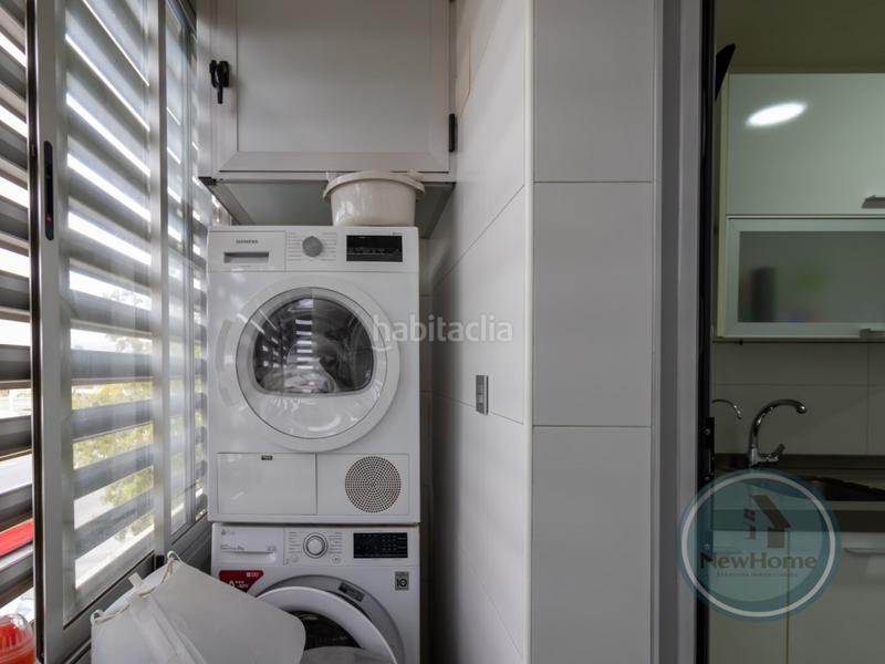 Foto 0af989d9-2e0c-46e6-9c7c-61f998e58e4c. Appartamento con parcheggio in Sector V Elche / Elx