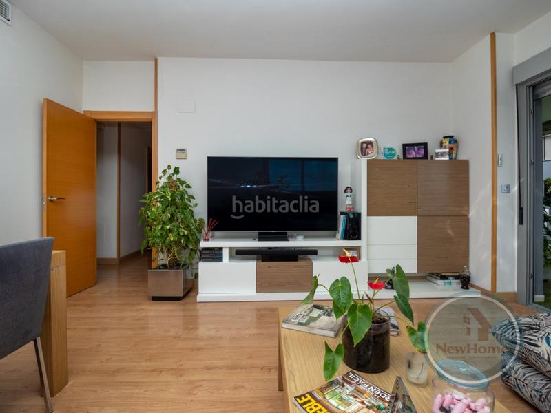 Foto 5aef2a7b-1893-4481-8895-74654eadb945. Appartamento con parcheggio in Sector V Elche / Elx