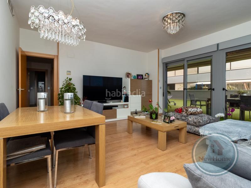 Foto 6756033a-5820-41a4-8fec-74f2c8b704d1. Appartamento con parcheggio in Sector V Elche / Elx