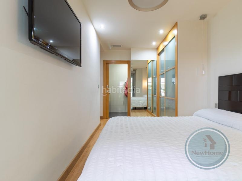 Foto cba54f57-aa66-4925-b114-05e004513fec. Appartamento con parcheggio in Sector V Elche / Elx