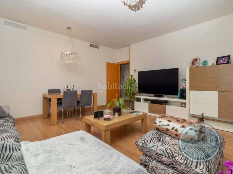 Foto f326daf1-a2b9-4383-8cf5-c7f3c44f3b8a. Appartamento con parcheggio in Sector V Elche / Elx