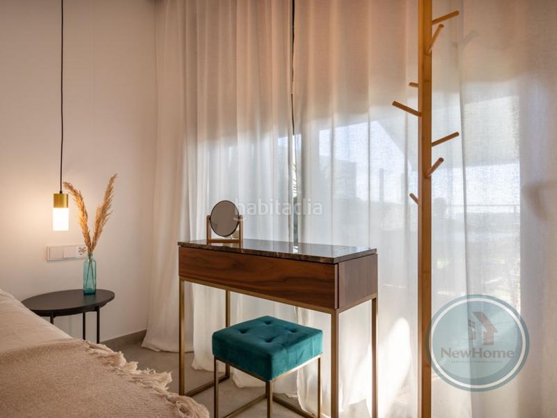 Foto f6583712-0e5a-4ed0-a350-4ef23661c582. Etagenwohnung mit parking pool in Panorama-Sierramar Santa Pola