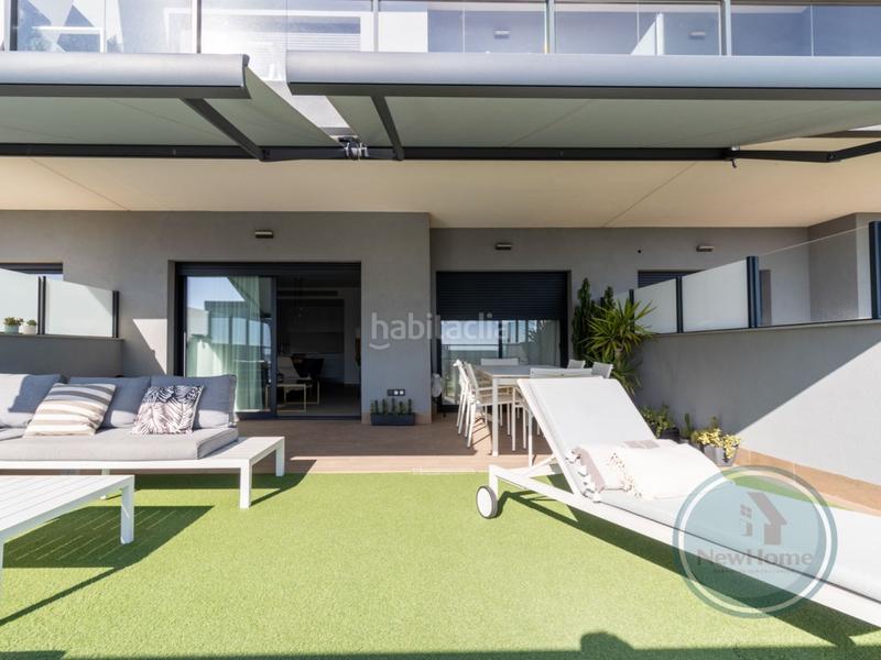 Foto f80c83e0-58ff-4417-9a06-34a9abdbc0a0. Etagenwohnung mit parking pool in Panorama-Sierramar Santa Pola