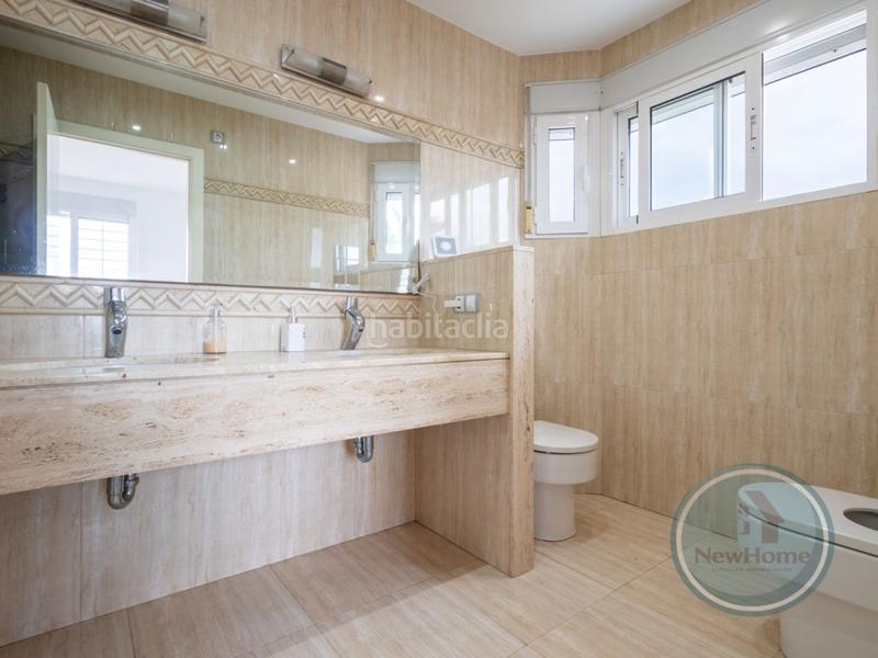 Foto 57a9901b-840d-4c3c-816b-0493bb32c65d. Xalet amb aparcament piscina a La Algoda - Matola - Llano de San José Elche / Elx