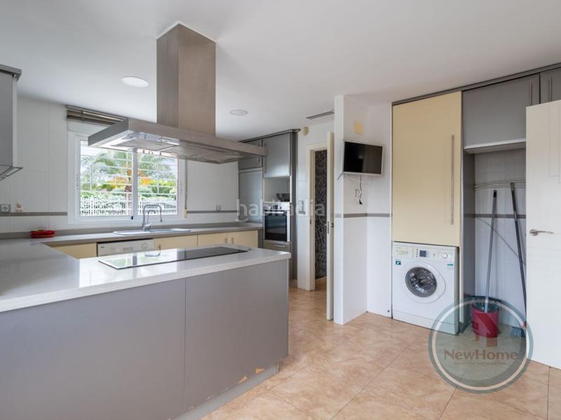 Foto 6ed57b37-26f7-4707-97d3-b01f29e3197d. Xalet amb aparcament piscina a La Algoda - Matola - Llano de San José Elche / Elx