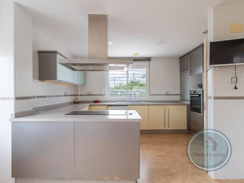 Foto c0f26222-b27d-4180-b1db-459bdd04f011. Xalet amb aparcament piscina a La Algoda - Matola - Llano de San José Elche / Elx