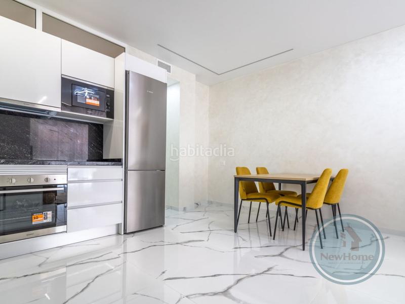 Foto d0e7f4b5-8f8b-4c31-96dd-a07215a574c3. Flat in Zona Playa del Cura Torrevieja