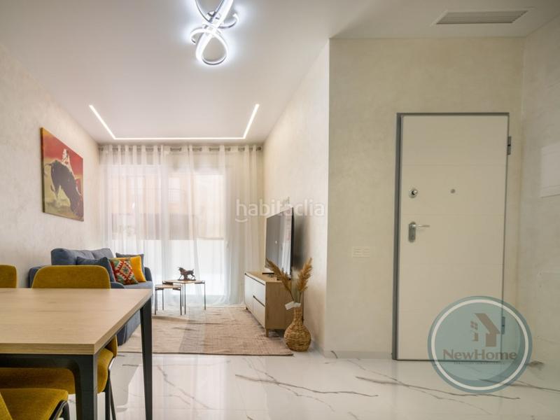 Foto ed6d5efd-b554-4b13-b359-cf9491b0e0c8. Flat in Zona Playa del Cura Torrevieja