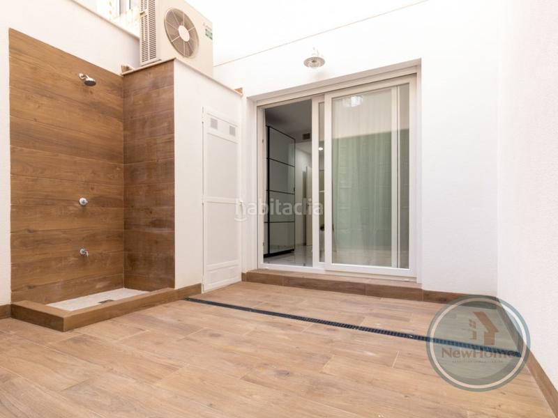 Foto f2305454-7f1c-483a-b2a7-ef74e27fb681. Flat in Zona Playa del Cura Torrevieja