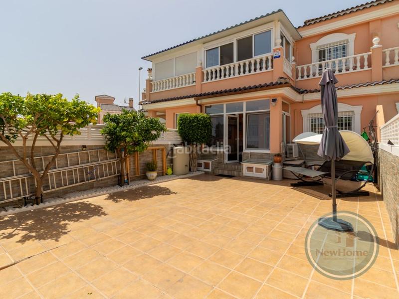 Foto 726b0f56-7bfc-487b-b660-3da51bff2faa. Casa a schiera con parcheggio piscina in Puerto Marino Santa Pola