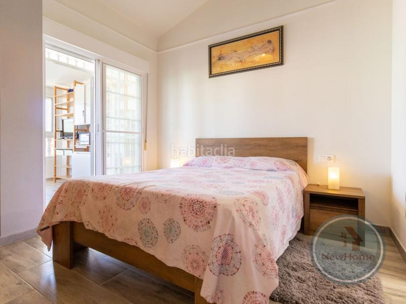 Foto ca1647c2-0150-4d66-81e4-30221d16aa32. Casa a schiera con parcheggio piscina in Puerto Marino Santa Pola