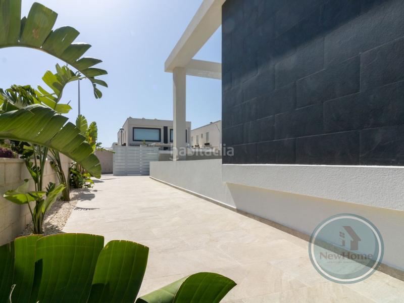 Foto 1794bb7c-4a9a-450d-a73d-a5fe44b81d52. Xalet amb aparcament piscina a Monte y Mar Santa Pola