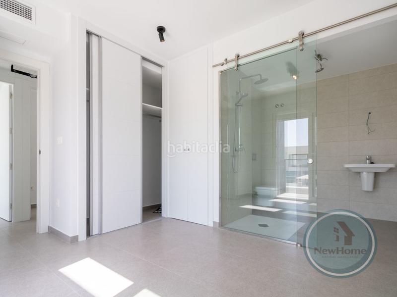 Foto a1dd9e66-6f0e-4792-b137-ab8b3bc779cd. Xalet amb aparcament piscina a Monte y Mar Santa Pola