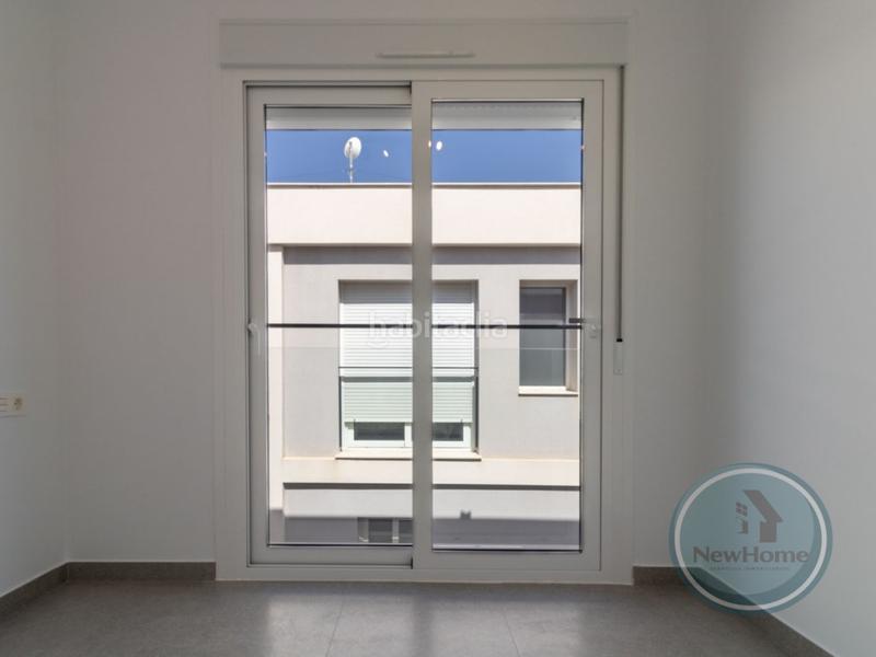 Foto eee67972-2d2d-4482-87cc-ae6ed608f0a8. Xalet amb aparcament piscina a Monte y Mar Santa Pola