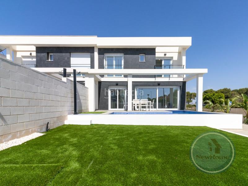 Foto fadcf47f-2c67-466a-85e8-b10ad02fde01. Xalet amb aparcament piscina a Monte y Mar Santa Pola