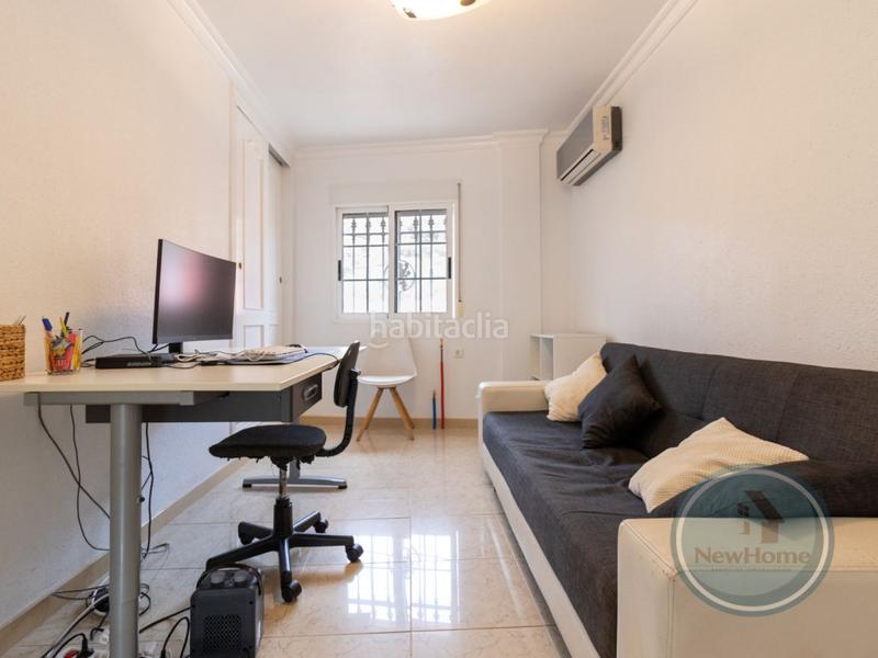 Foto 6fa39ef7-37c0-4838-ac72-367b57d7c52d. Maison jumelée avec parking dans Rojales