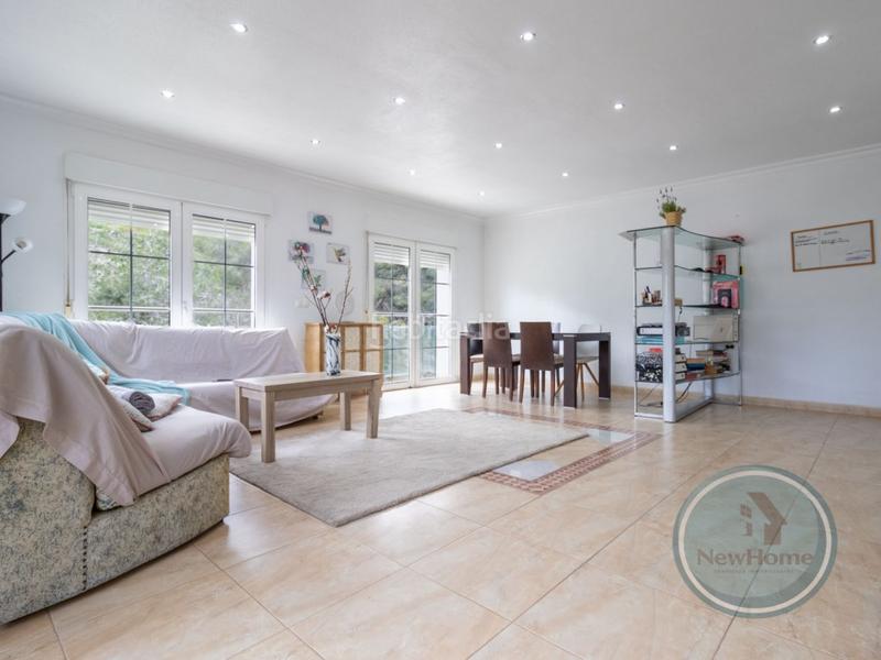 Foto cd621499-521b-44ba-90c7-a6d837ce08c1. Maison jumelée avec parking dans Rojales