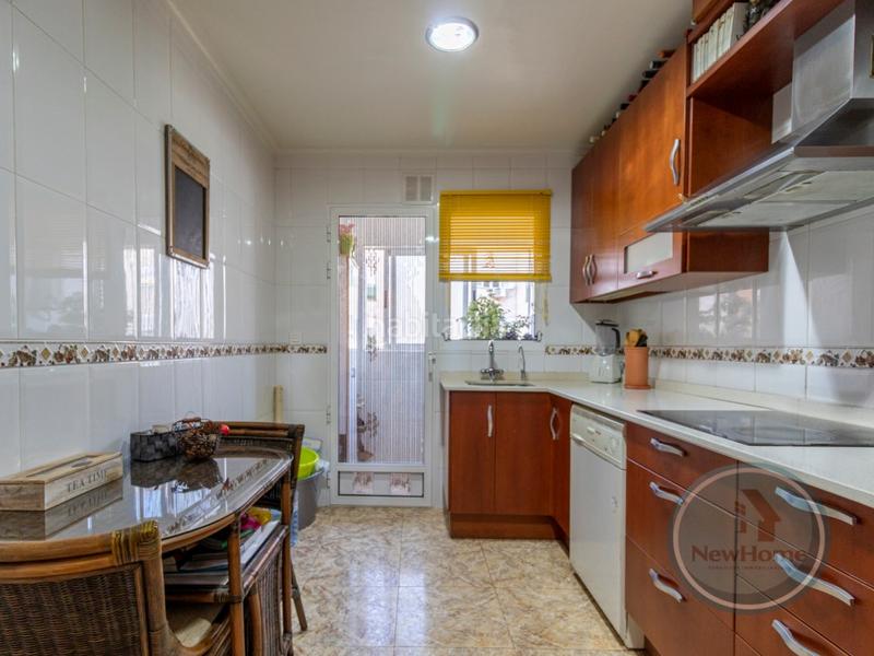 Foto 5e284204-14c8-4e44-824b-e2037754b35a. Appartamento con parcheggio in Ciutat Jardí - Torreta Verdí Elche / Elx