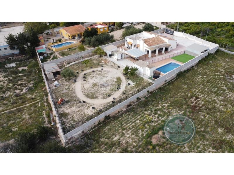 Foto 6bb978bc-aec7-4253-9489-10dc68146923. Xalet amb aparcament piscina a El Secanet-Hacienda del Sol Vila Joiosa (la)