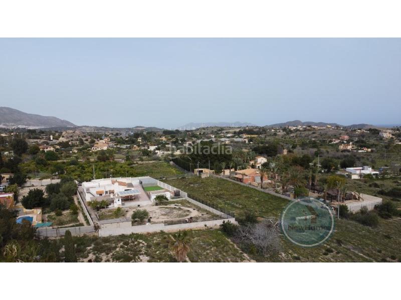 Foto bf4bd254-5f2c-4a67-bd69-84da3cd73eab. Xalet amb aparcament piscina a El Secanet-Hacienda del Sol Vila Joiosa (la)