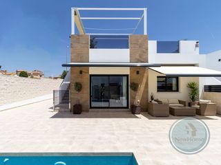 Casa  Calle jose carreras. Vive el encanto del mediterráneo en este espectacular chalet en