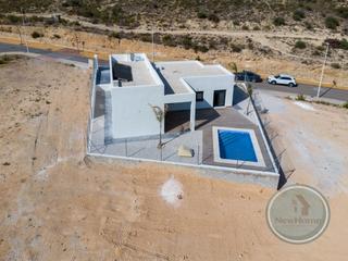 Casa  Calle carrasqueta. Exclusivas villas en aspe  lujo, confort y financiacin a tu med