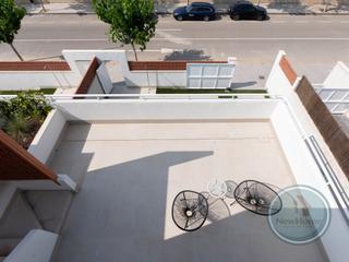 Maison  Calle com castellano-manchega. Exclusiva vivienda de 3 dormitorios con solárium y eficiencia en