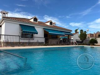 Chalet in Perleta - Maitino. Oportunidad única en elche vive en un chalet de ensueño con 3.90