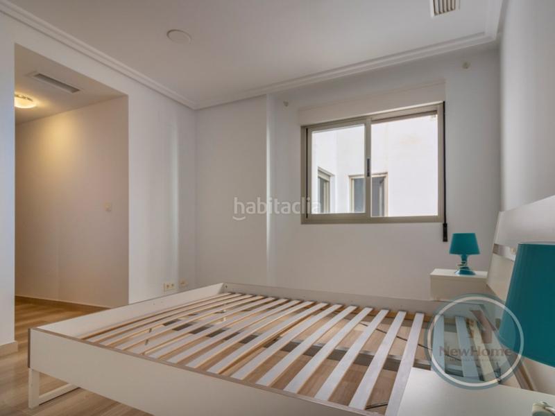 Foto 02537195-2cd9-46c5-83b6-f0ab7ff4e94b. Flat in Playa Levante Santa Pola