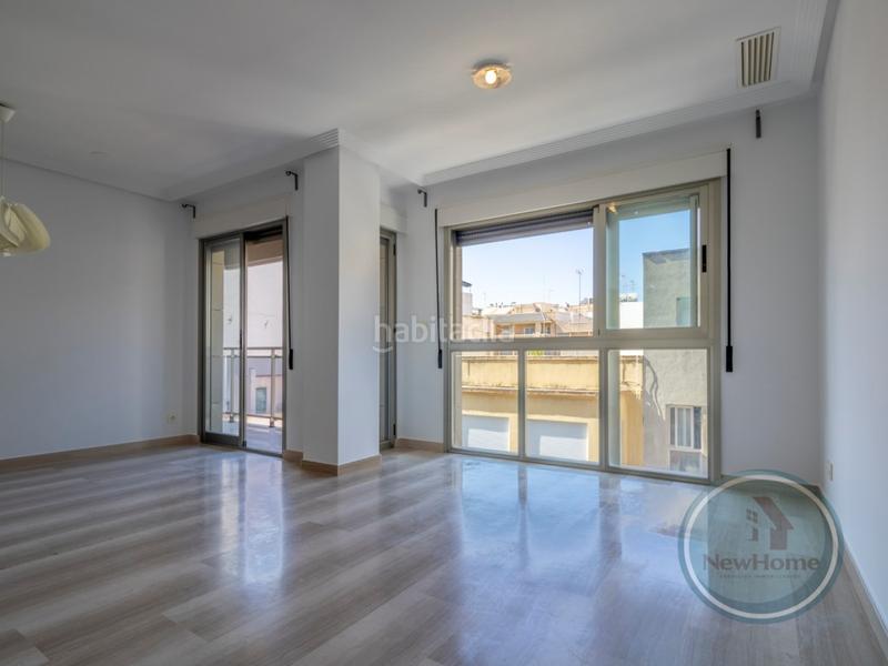 Foto 0decce94-a301-4a2a-9509-0ad3b669fcf8. Flat in Playa Levante Santa Pola